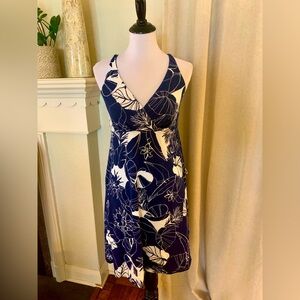 Patagonia woman’s navy and white halter dress size large